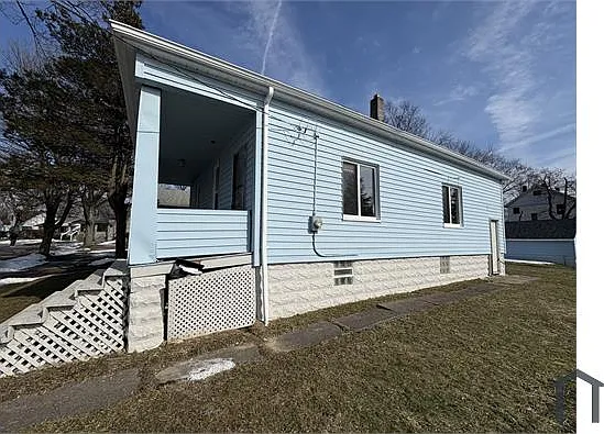 5149 Stanley Ave — Photo 9