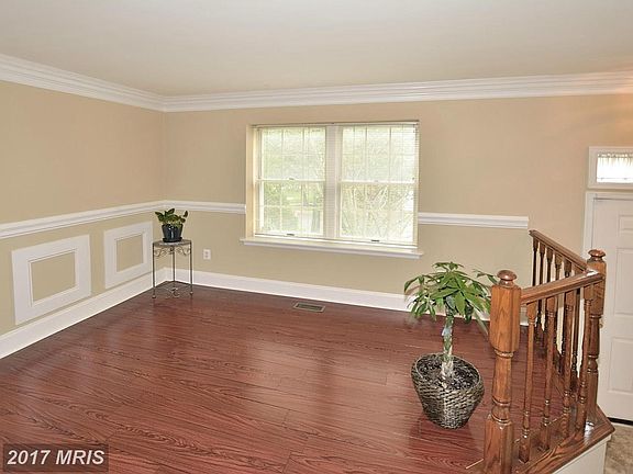 3rd image of 13970 Middle Creek Pl
