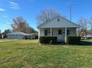 1336 1st St SE, Linton, IN 47441