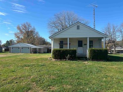 1336 1st St SE, Linton, IN, 47441