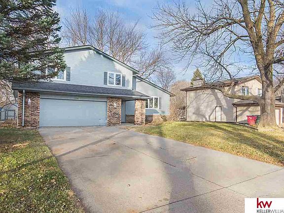 2nd image of 1124 Lafayette Dr