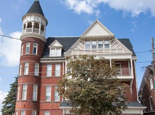 86 S Main St APT 9, Spring Grove, PA 17362