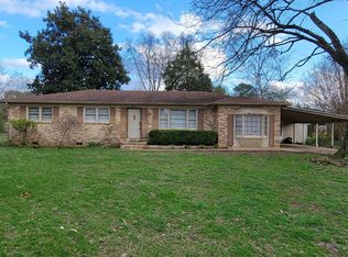 3503 Crestmore Cir NW, Huntsville, AL 35816