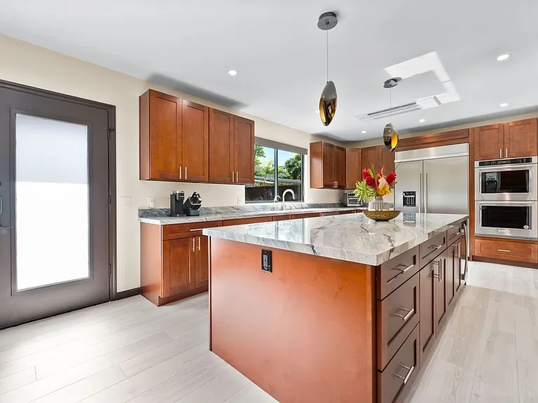 4523 Aukai Ave — Photo 25