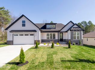 5307 Zion Ridge Rd, Loudon, TN 37774