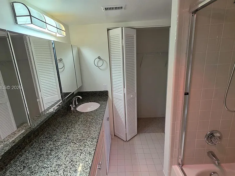 23305 Barwood Ln N #207 — Photo 15