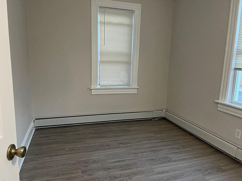 1st image of 47 Pacific Ave #0