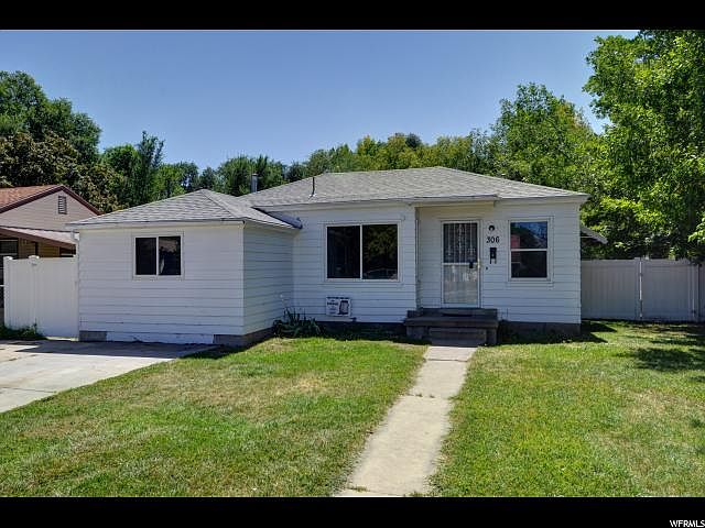 1st image of 306 E Gregson Ave