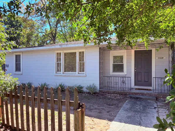 1045 Seaside Ln #A, Charleston, SC 29412