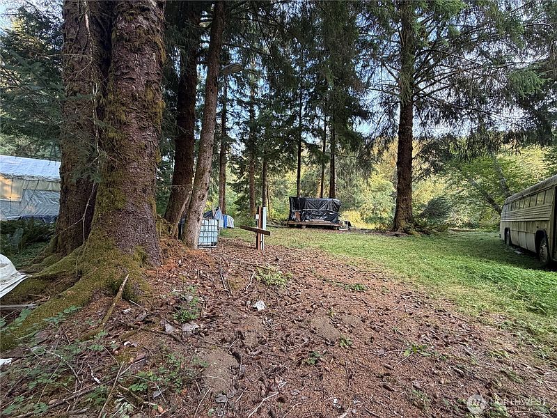 5th image of 9999 Pleasant Meadows Lane