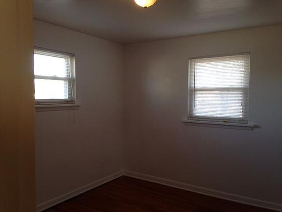 4th image of 4440 Picajune Ave