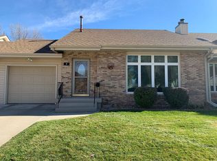 7 Saint James Pl, Grand Island, NE 68803