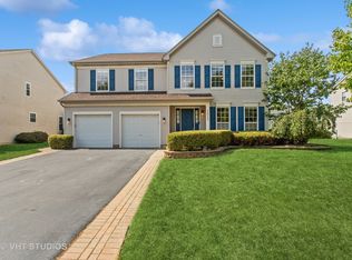 1213 Danhof Dr, Bolingbrook, IL 60490