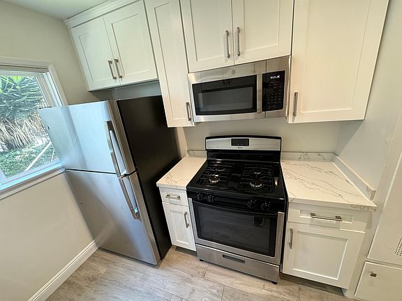 4th image of 1417.50 S Holt Ave #5