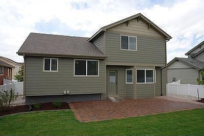 2nd image of 4511 Capri St