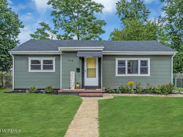 195 Osborn St, Keyport, NJ 07735