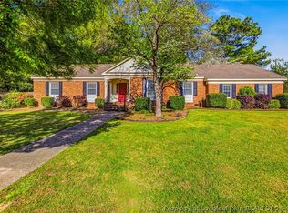 325 Northview Dr, Fayetteville, NC 28303