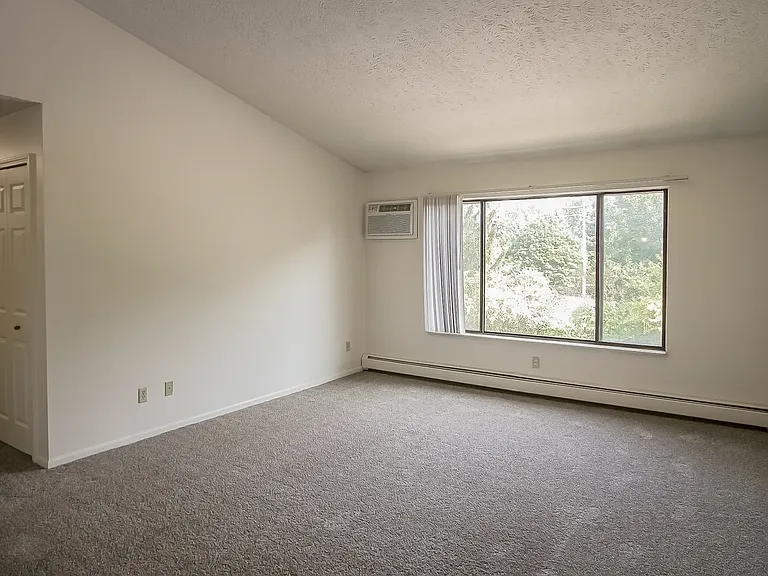 2650 Marfitt Rd #24 — Photo 6