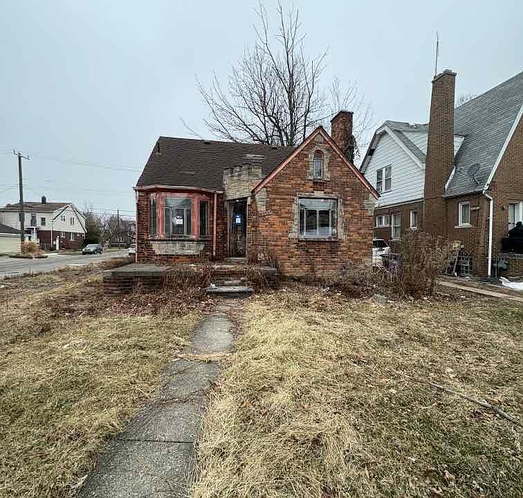 1st image of 4605 Bedford St