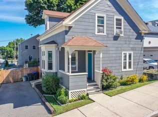 28 Woodbine St, Providence, RI 02906