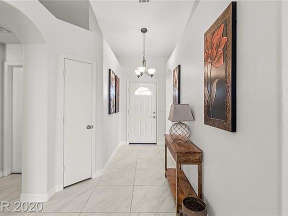 4th image of 5422 Iberville St