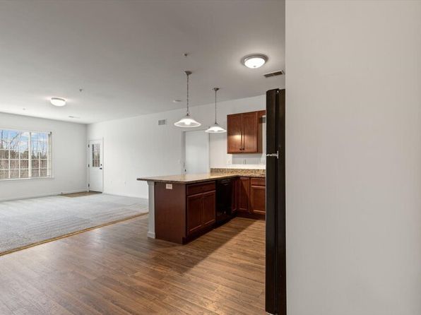 3406 Lincoln Hwy E #324