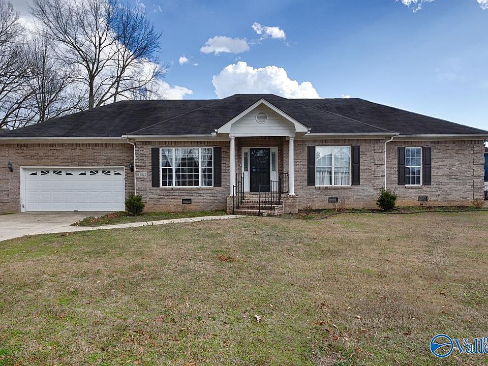 1st image of 14022 Camden Cir SE
