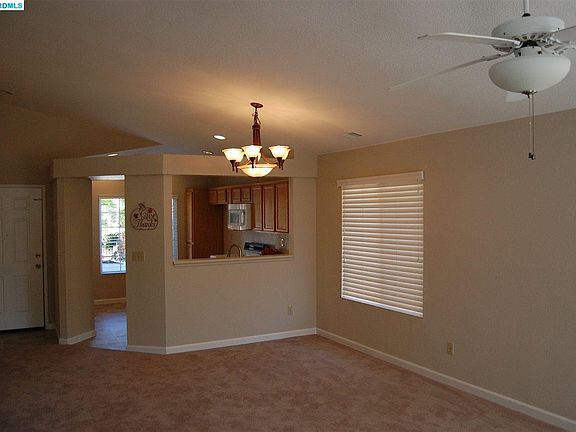 4th image of 3061 Browning Ct