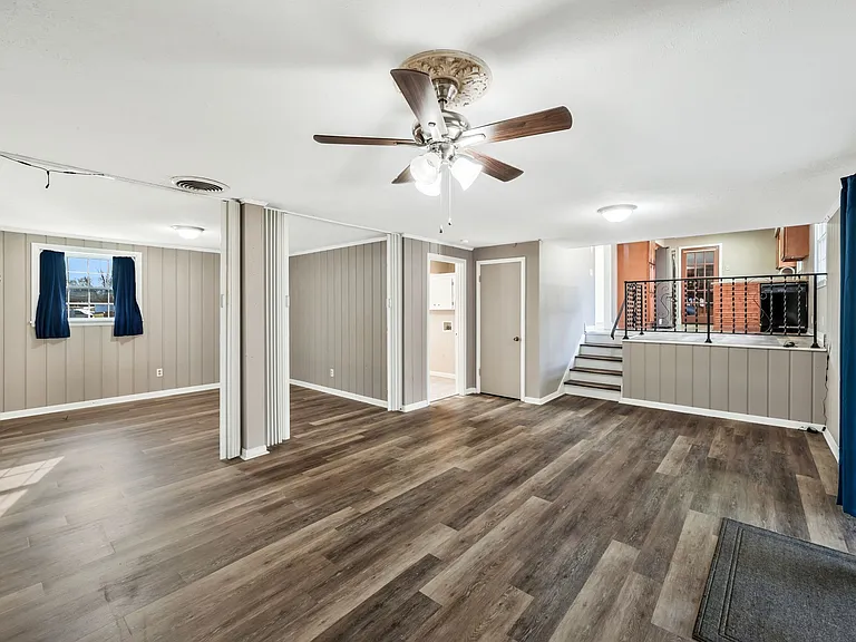 138 Roberta Dr — Photo 19