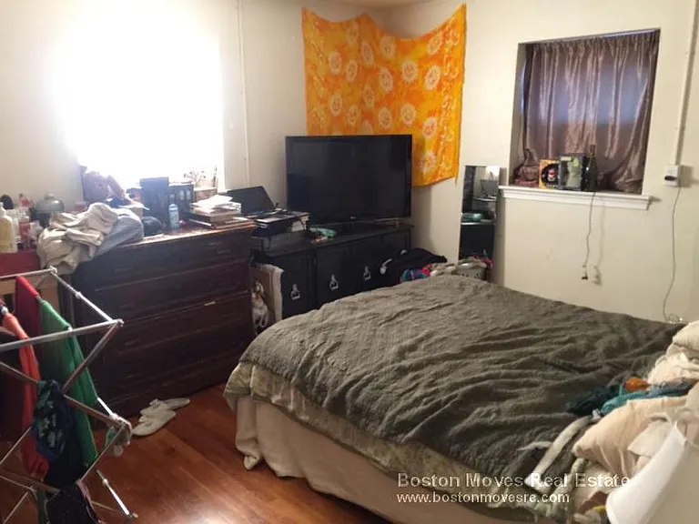President Ter — Photo 6