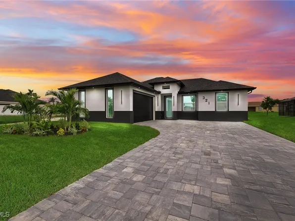 321 SE 2nd St, Cape Coral, FL 33990