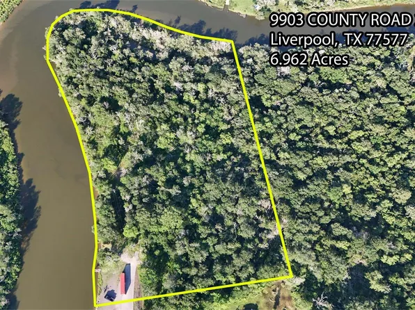 9903 County Road 210, Liverpool, TX 77577