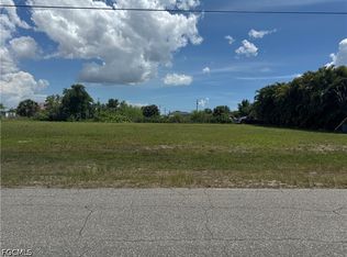 2756 NW 4th St, Cape Coral, FL 33993