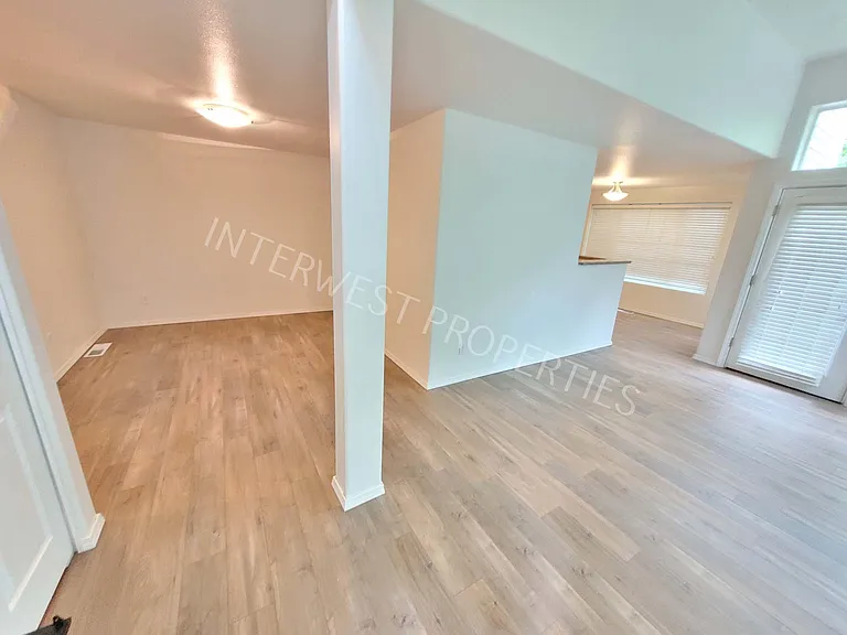 16173 SW Audubon St #102 — Photo 6