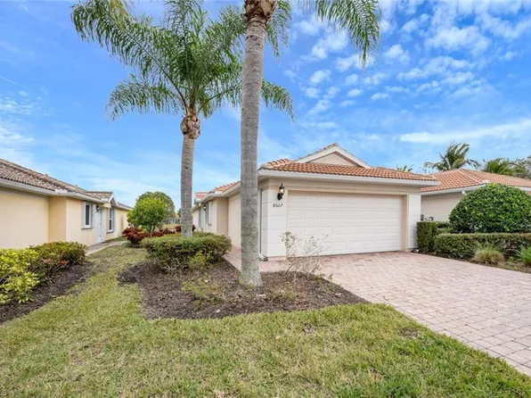 8607 Genova CT, NAPLES, FL 34114