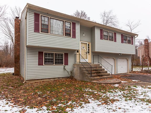 2nd image of 76 Pine Dr