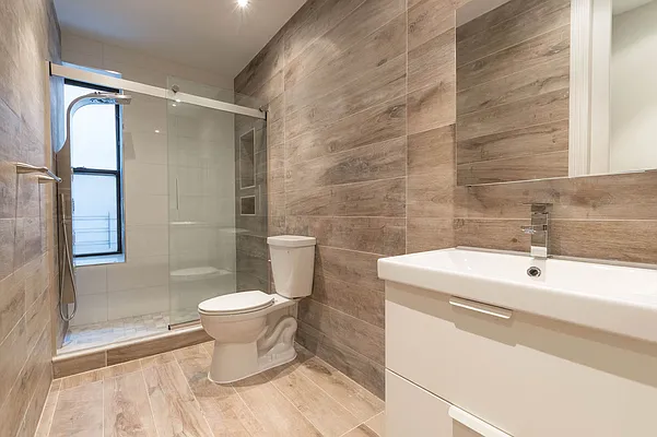 Rented by Heritage Realty LLC | media 21