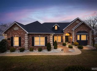 687 E Capri Dr, Bonne Terre, MO 63628