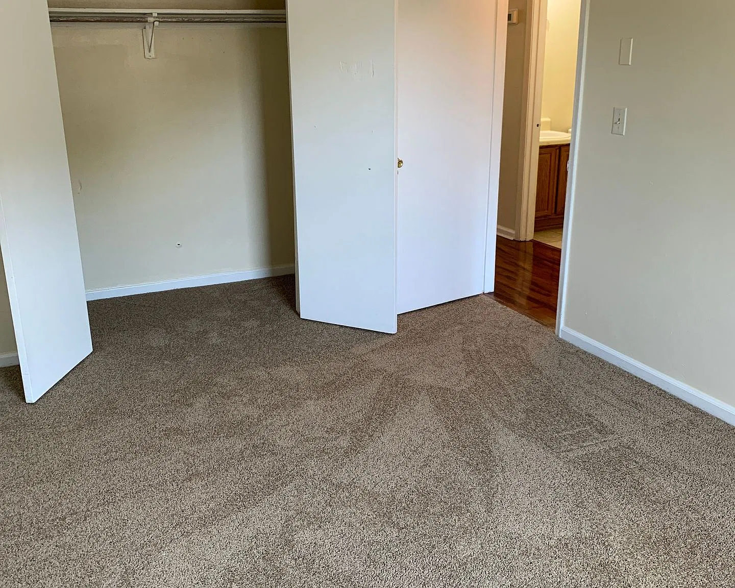 2 bd 1 bth — Photo 4