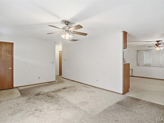 5th image of 802 Cypress Ct
