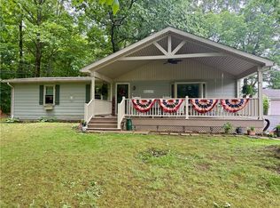 125 Sequoia Dr, Mercer, PA 16137