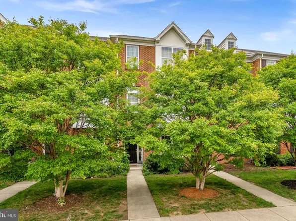 23144 Flora Mure Dr, Ashburn, VA 20148