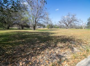 102 & 103 Hollamon Dr #102-3, Seguin, TX 78155