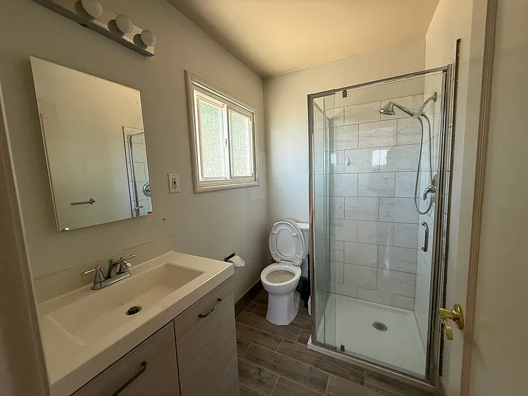 19227 Vaughn Ave — Photo 10