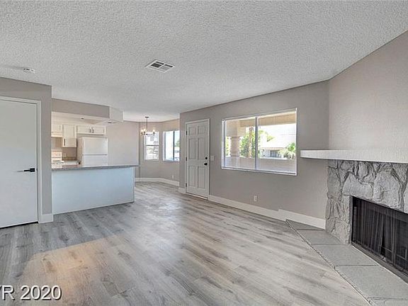 5th image of 917 Boulder Mesa Dr Unit 202