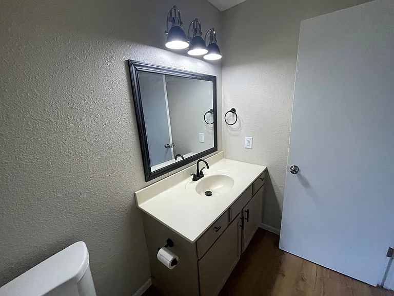 1512 Typhoon Ct — Photo 12