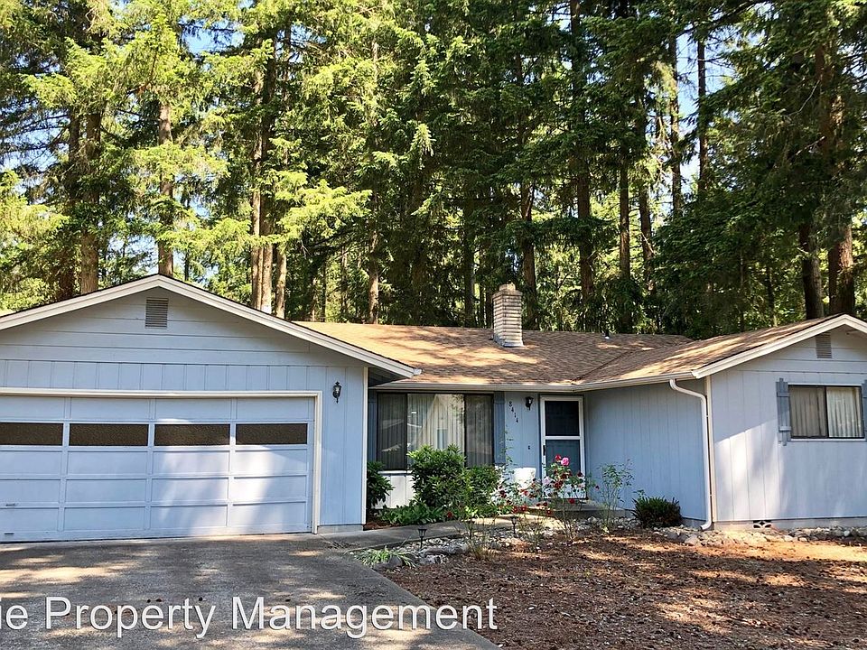 1st image of 8414 Lake Forest Dr SE
