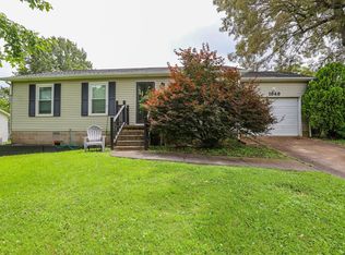 1040 Weda Cir, Mayfield, KY 42066