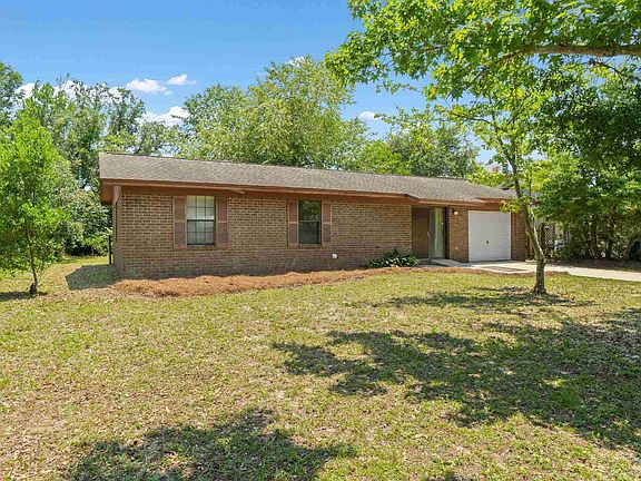 4th image of 3227 Princeton Dr