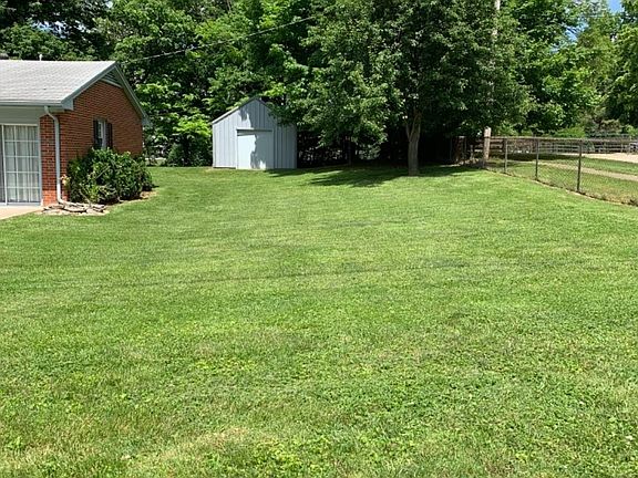 2nd image of 287 Bonnycastle Ave